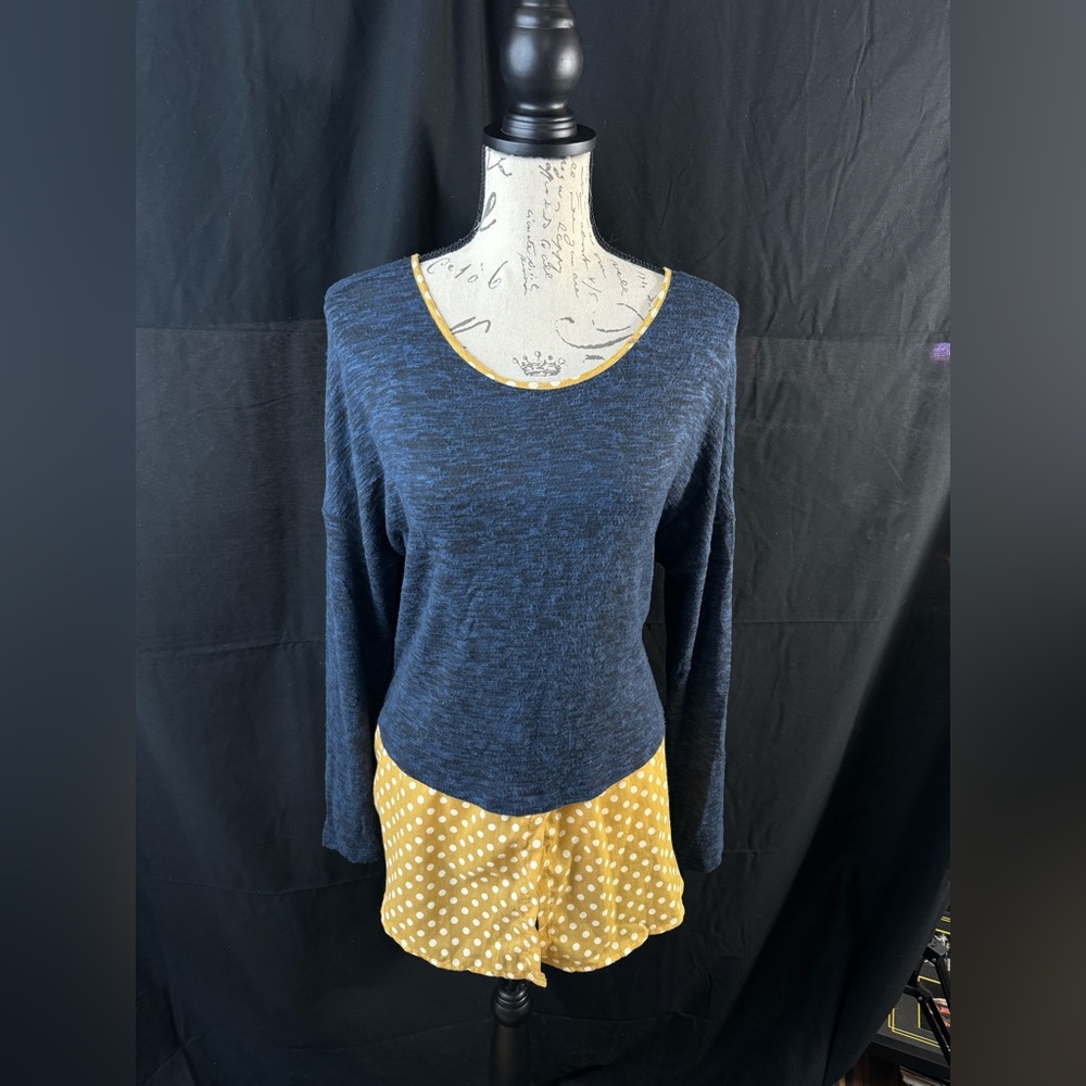 Women’s Blue Long-Sleeved Blouse w/Yellow Hem & White Polka Dots - Large